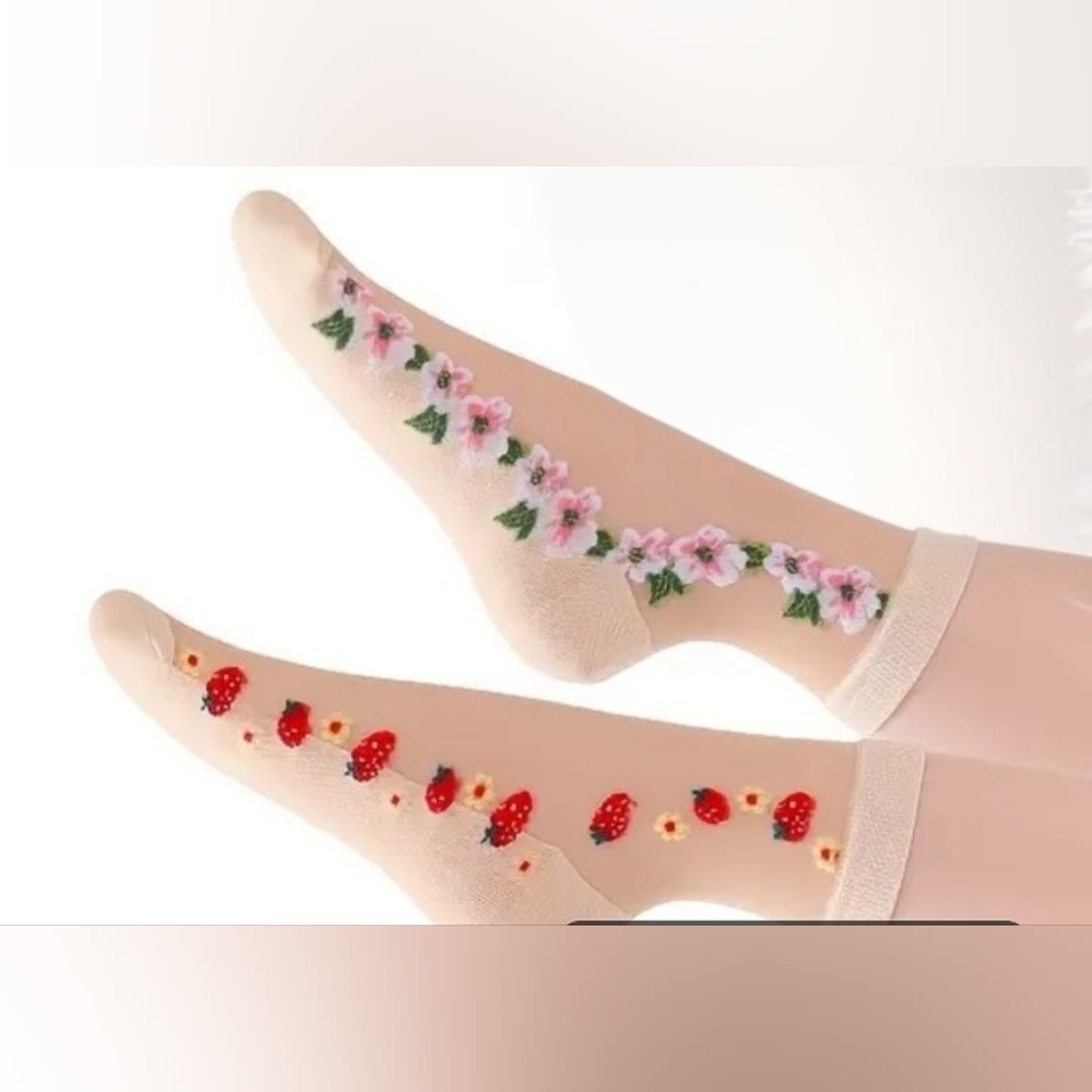2 Pairs Of Floral Embroidered Socks - Cream, Red, Pink